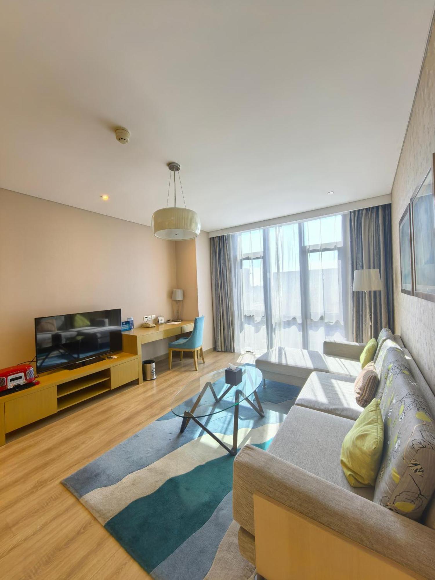 Holiday Inn Express Beijing Yizhuang By Ihg - Taxi 1 Hour To International Airport And 800 Meters To The Nearby Subway Exterior foto