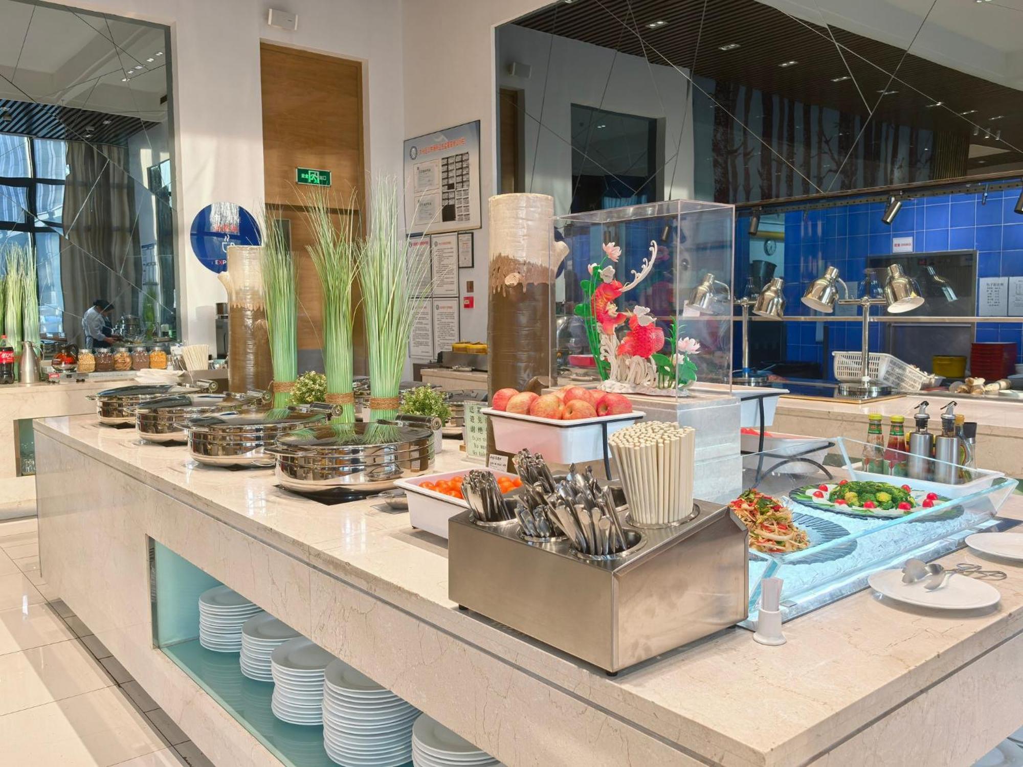 Holiday Inn Express Beijing Yizhuang By Ihg - Taxi 1 Hour To International Airport And 800 Meters To The Nearby Subway Exterior foto
